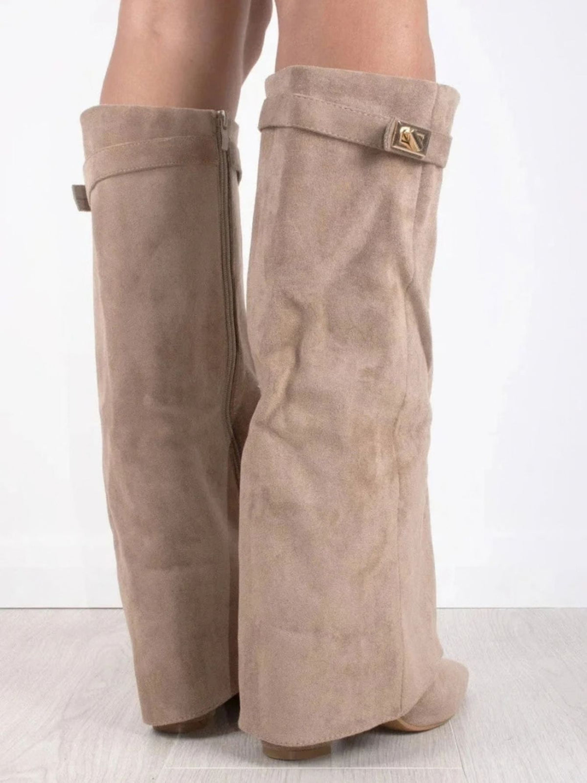 Women's Pointed-Toe Knee-High Boots