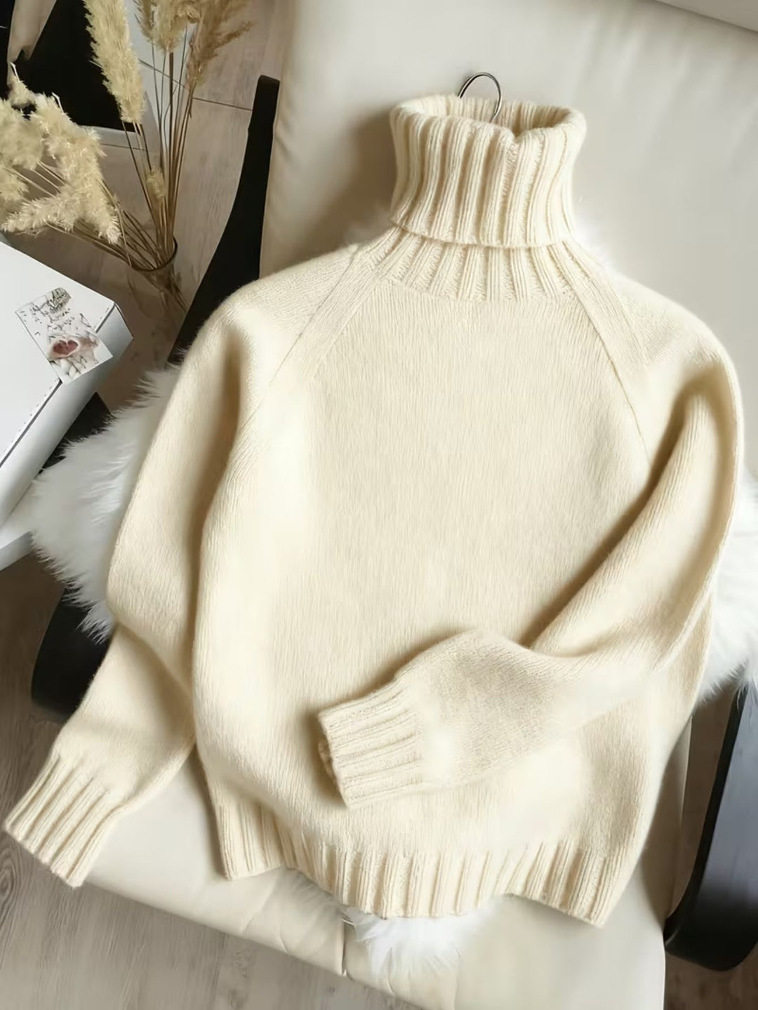 Women's Roll-Neck Knitted Jumper